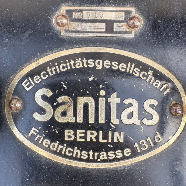 Antike industrielle Höhensonne Quarzlampe von Electricitätsgesellschaft Sanitas Berlin