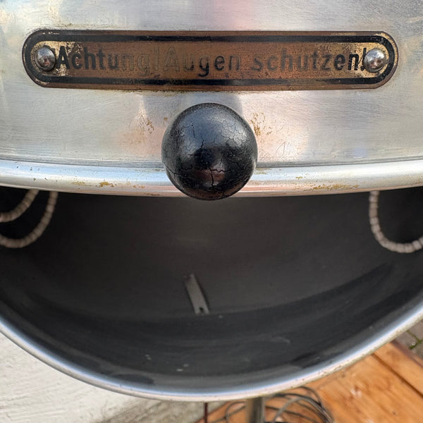 Antike industrielle Höhensonne Quarzlampe von Electricitätsgesellschaft Sanitas Berlin