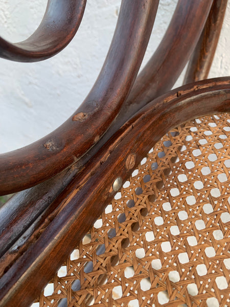 Thonet Schaukelstuhl