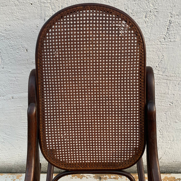 Thonet Schaukelstuhl