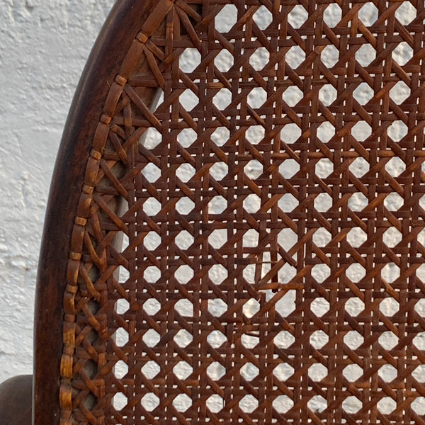 Thonet Schaukelstuhl