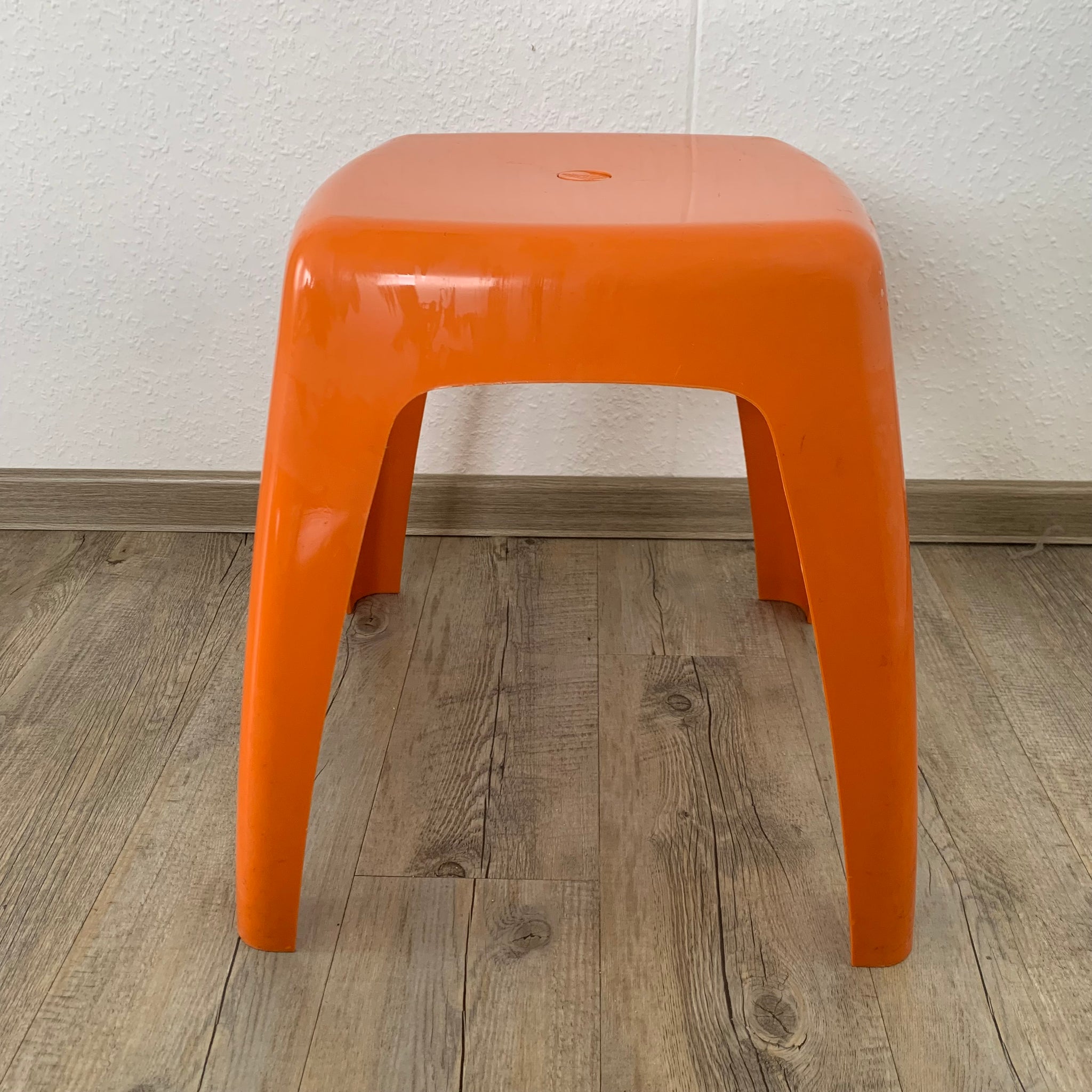 Vintage Design Hocker von Flair in orange