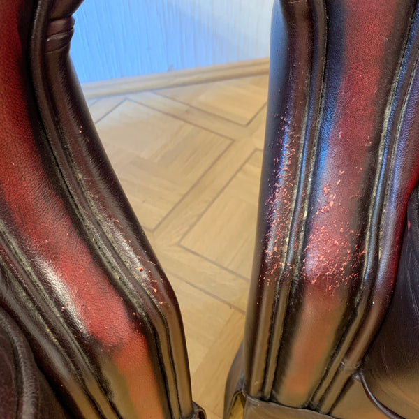 2 vintage Chesterfield Sessel in dunkelrot