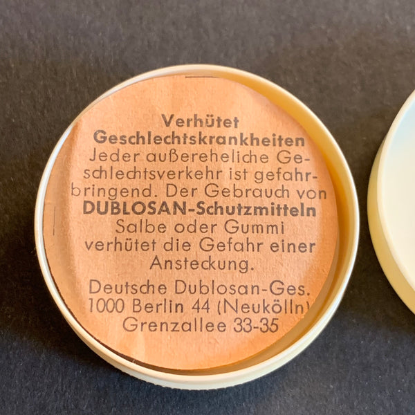 Vintage Kondom in Dose von Dublosan