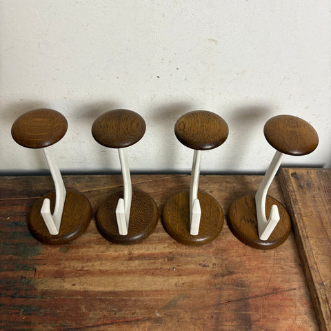 4 vintage Garderobenhaken