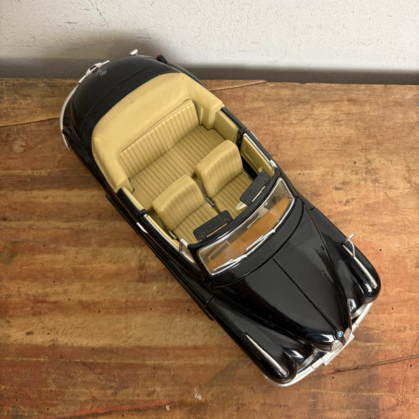 Automodell BMW 502 Cabriolet von Maisto