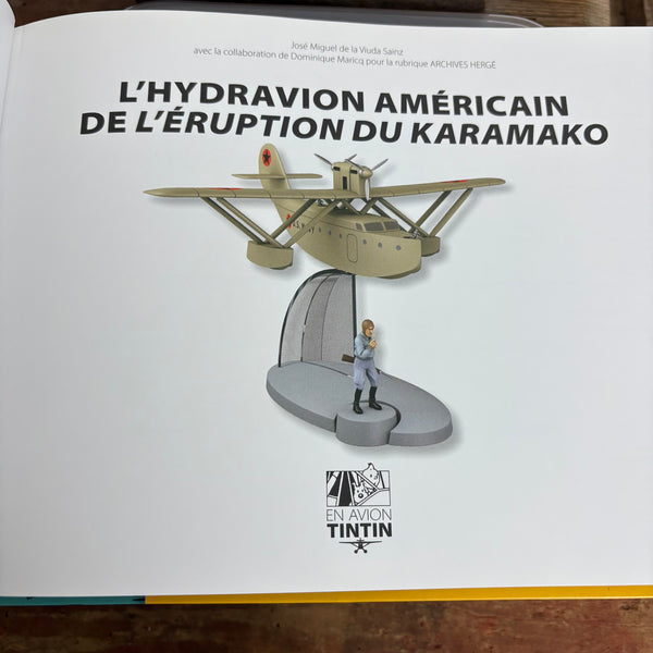 Modell Figur und Buch Tim und Struppi Das amerikanisches Wasserflugzeug Jo, Zette & Jocko mit Pilot aus Der Ausbruch des Karamako