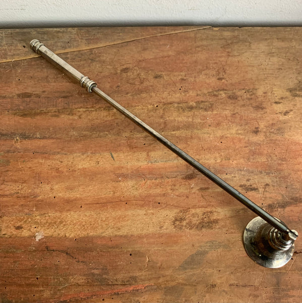 Vintage versilberter beweglicher Kerzenlöscher
