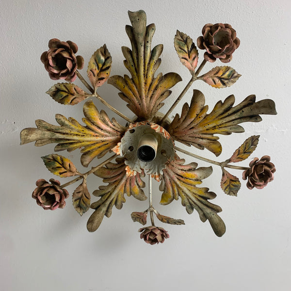 Nostalgische florale Deckenlampe