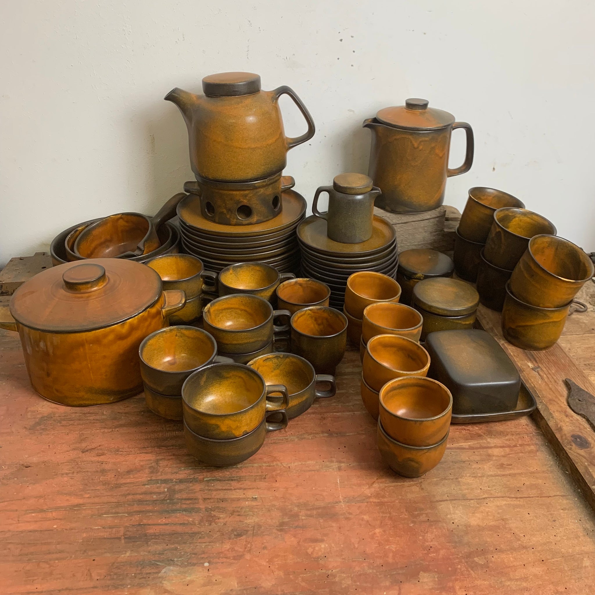 Vintage Kaffee / Tee Service Sompex Tekton 200 braun von Keramisches Werk Heisterholz
KWH