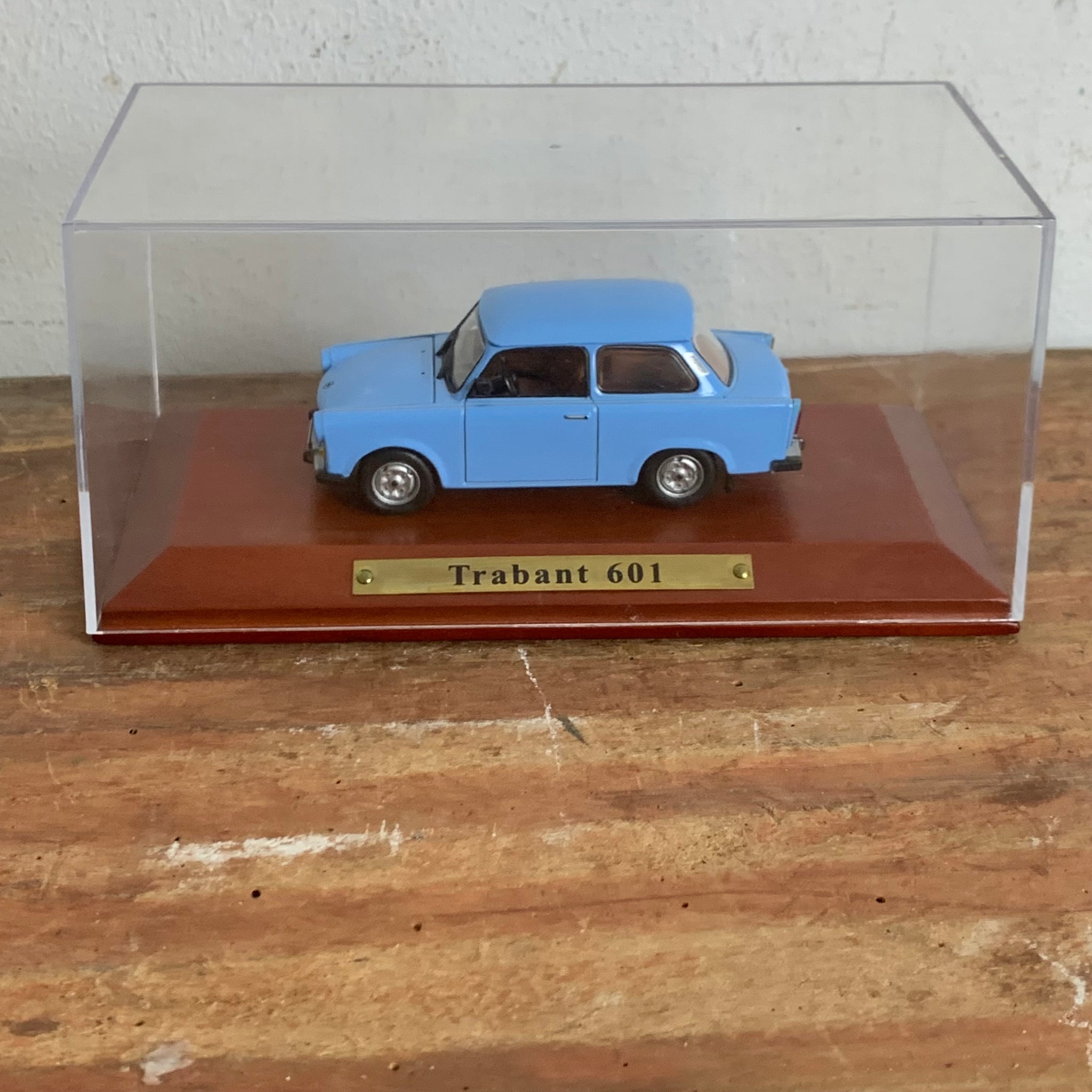 Automodell Trabant 601