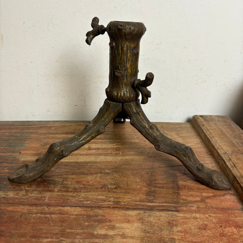 Antiker Jugendstil Weihnachtsbaumständer