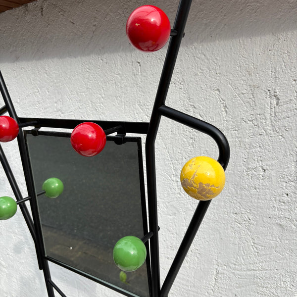 Vintage Mid Century Atomic Wand Garderobe von Roger Feraud