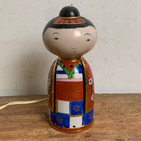 Mid Century Rauchverzehrer Asiate