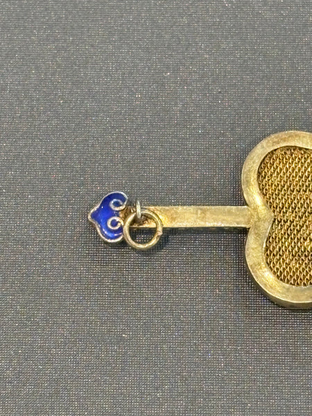 Vintage florale filigrane Brosche Anhänger aus vergoldetem Silber mit Emaille Verzierung