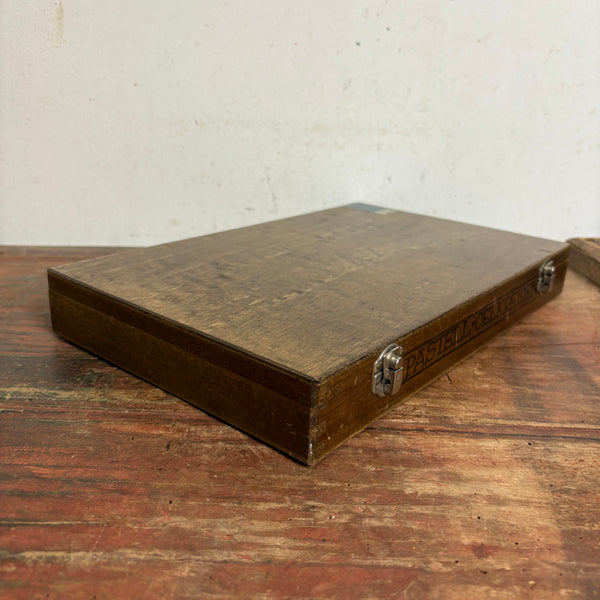 Ölkreide von Jaxart im Holzkoffer