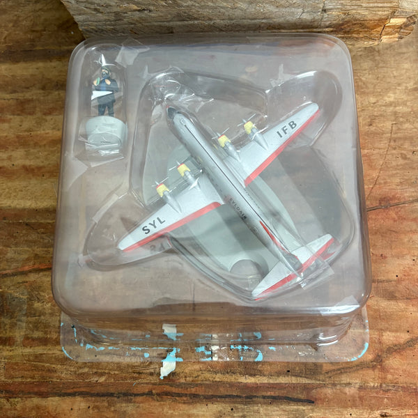 Modell Figur und Buch Tim und Struppi das Syldavisches Flugzeug mit Kapitän Haddock
aus Ziel Mond