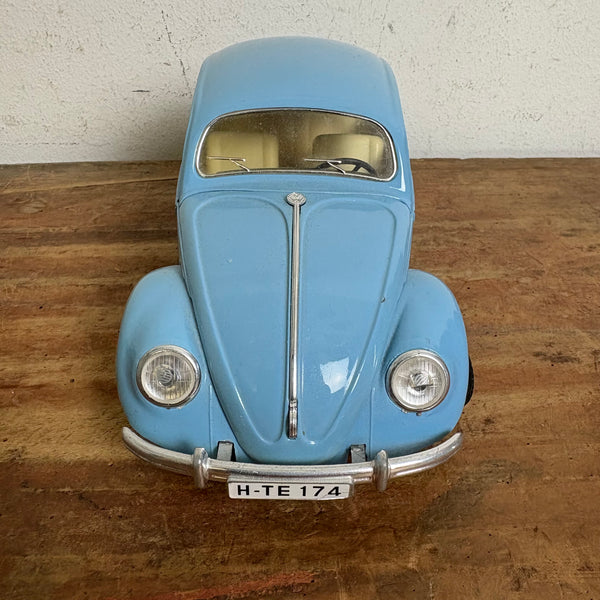 VW Käfer 1950 Coccinelle von Solido in hellblau