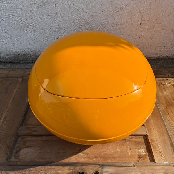 Vintage Space Age Design Senftenberger Ei Garden Egg Chair von Peter Ghyczy