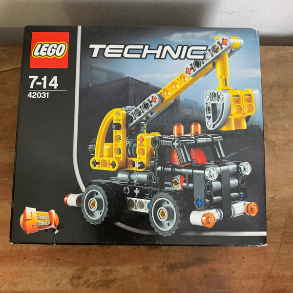 Lego Technic Hubarbeitsbühne 42031 neu und ungeöffnet