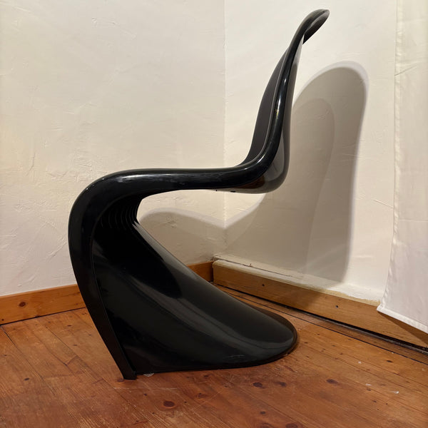 Vintage Pantonstuhl Panton Chair von Verner Panton für Fehlbaum Herman Miller in schwarz