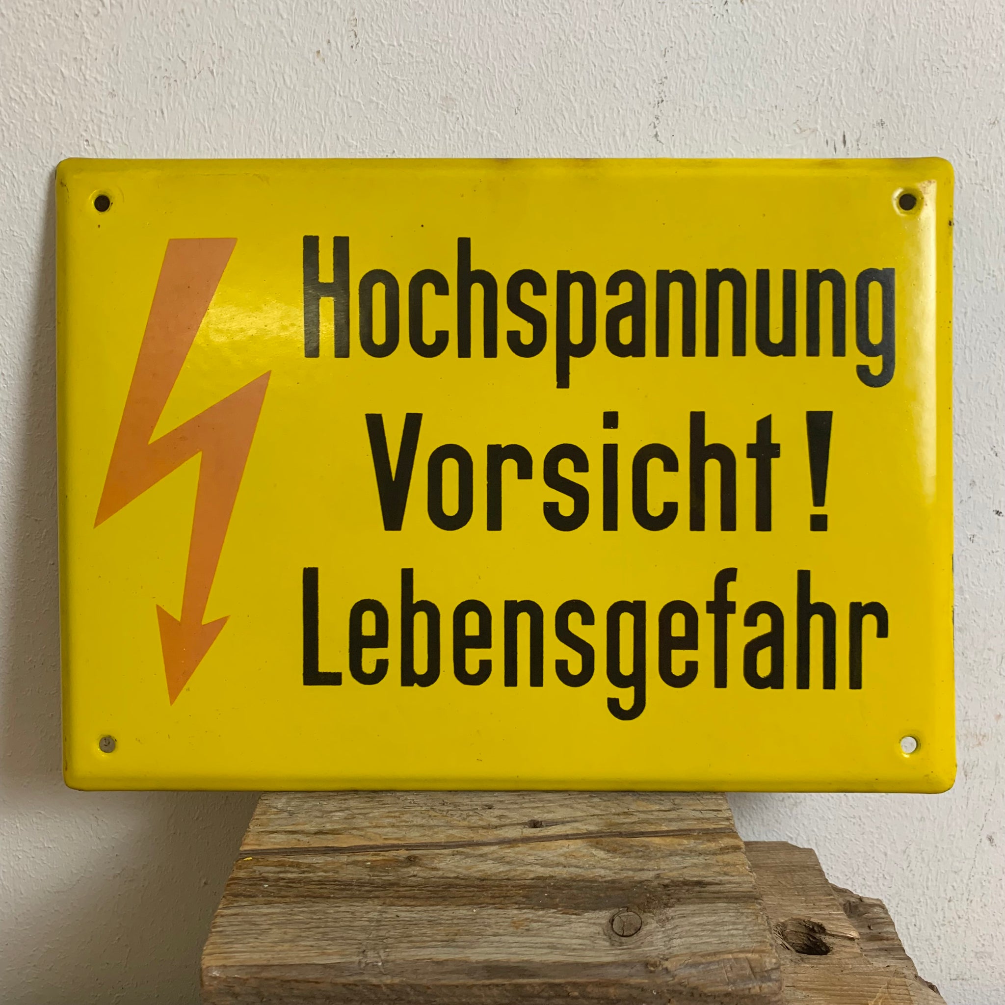 Vintage Emaille Schild Hochspannung Vorsicht! Lebensgefahr