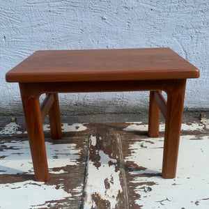 Vintage Dänischer Teak Beistelltisch von Niels Bach für Randers Møbelfabrik