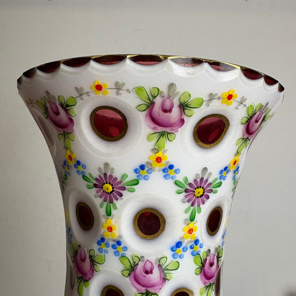 Antike Böhmische Overlay Kristallvase