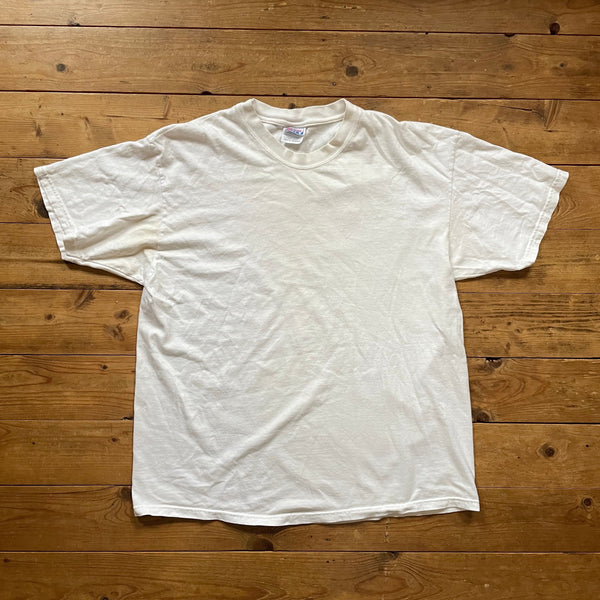Graphic Tee mit Backprint - Vintage