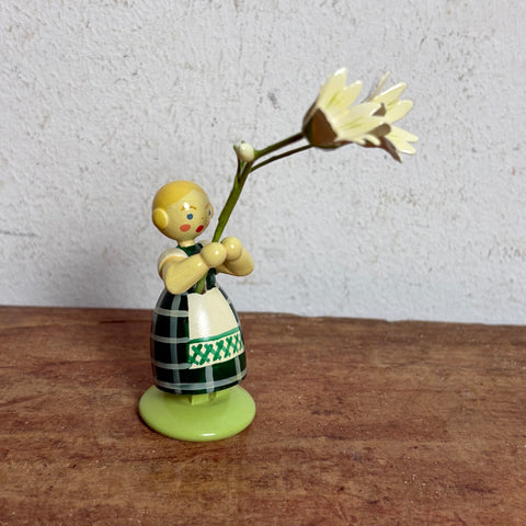 Blumenkind Mädchen mit weißer  Blume von Weha