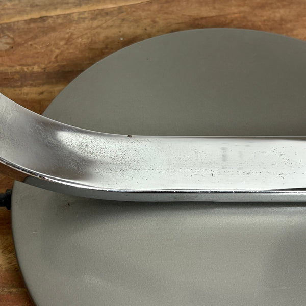 Boomerang Tischlampe 520 von Luis Perez De La Oliva für Fase