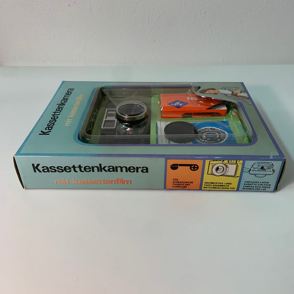 Vintage Kassettenkamera Cartridge mit Kassettenfilm von Agfa OVP