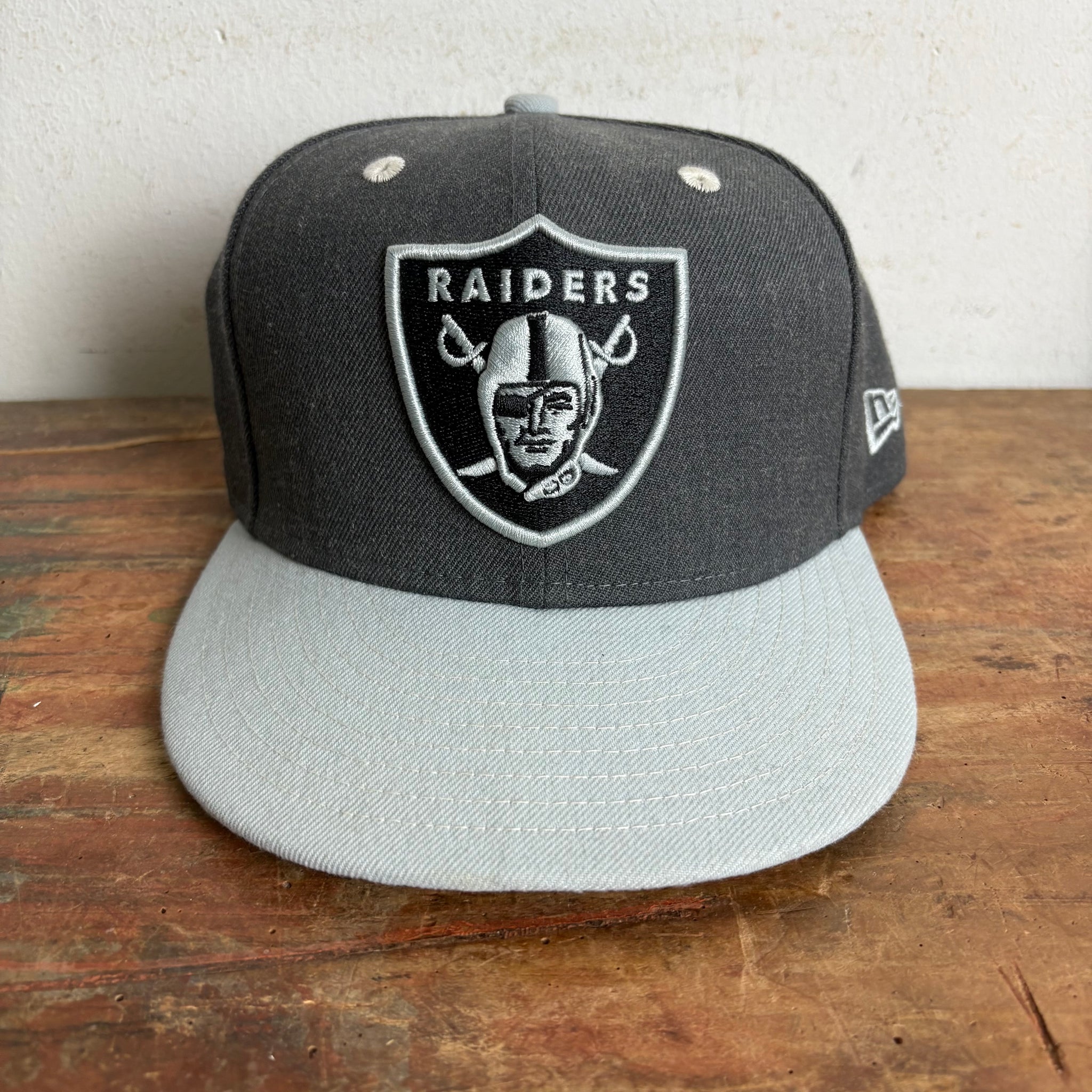 New Era Las Vegas Raiders NFL Hat Cap 7 1/4