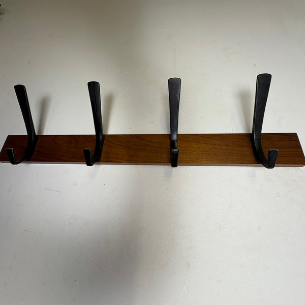 Skandinavische Mid Century Garderobe aus Teakholz