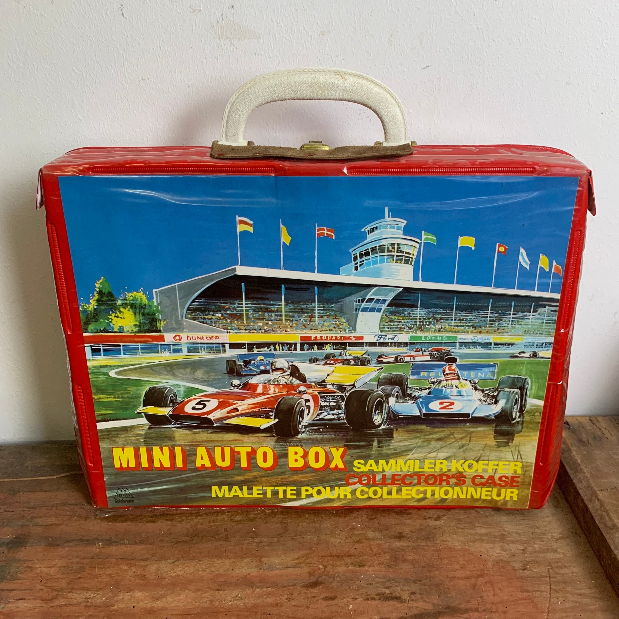 Vintage Mini Auto Box