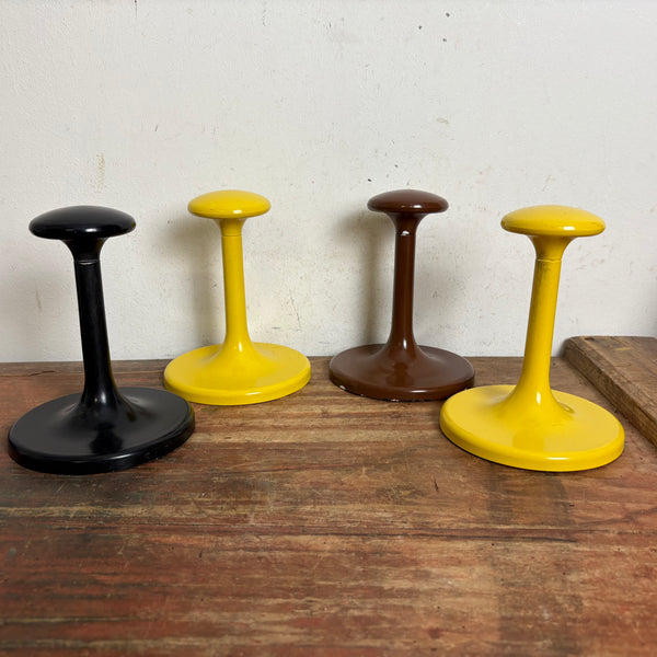 4 vintage Garderobenhaken