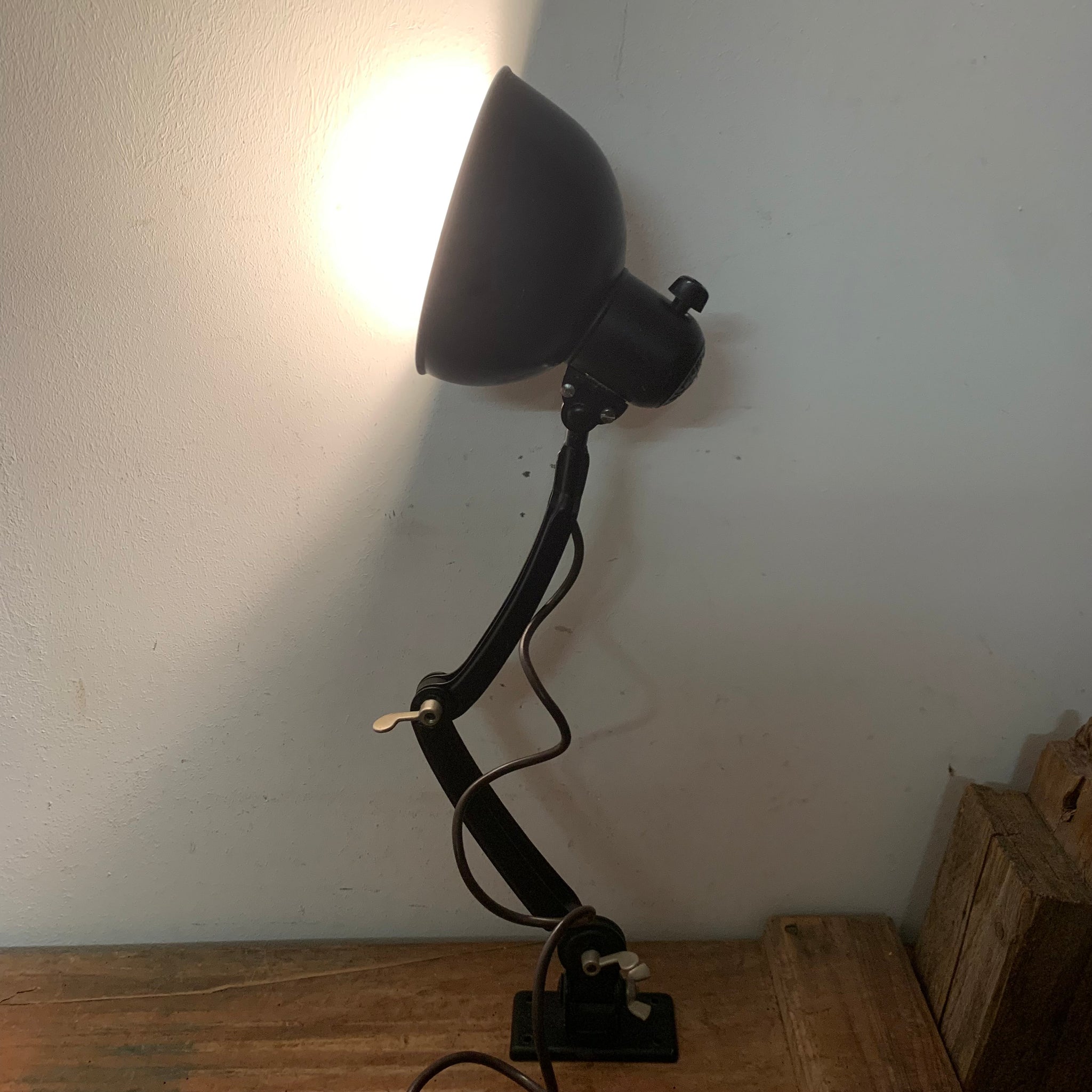 Bauhaus Wandlampe Kaiser Idell 6716 von Christian Dell