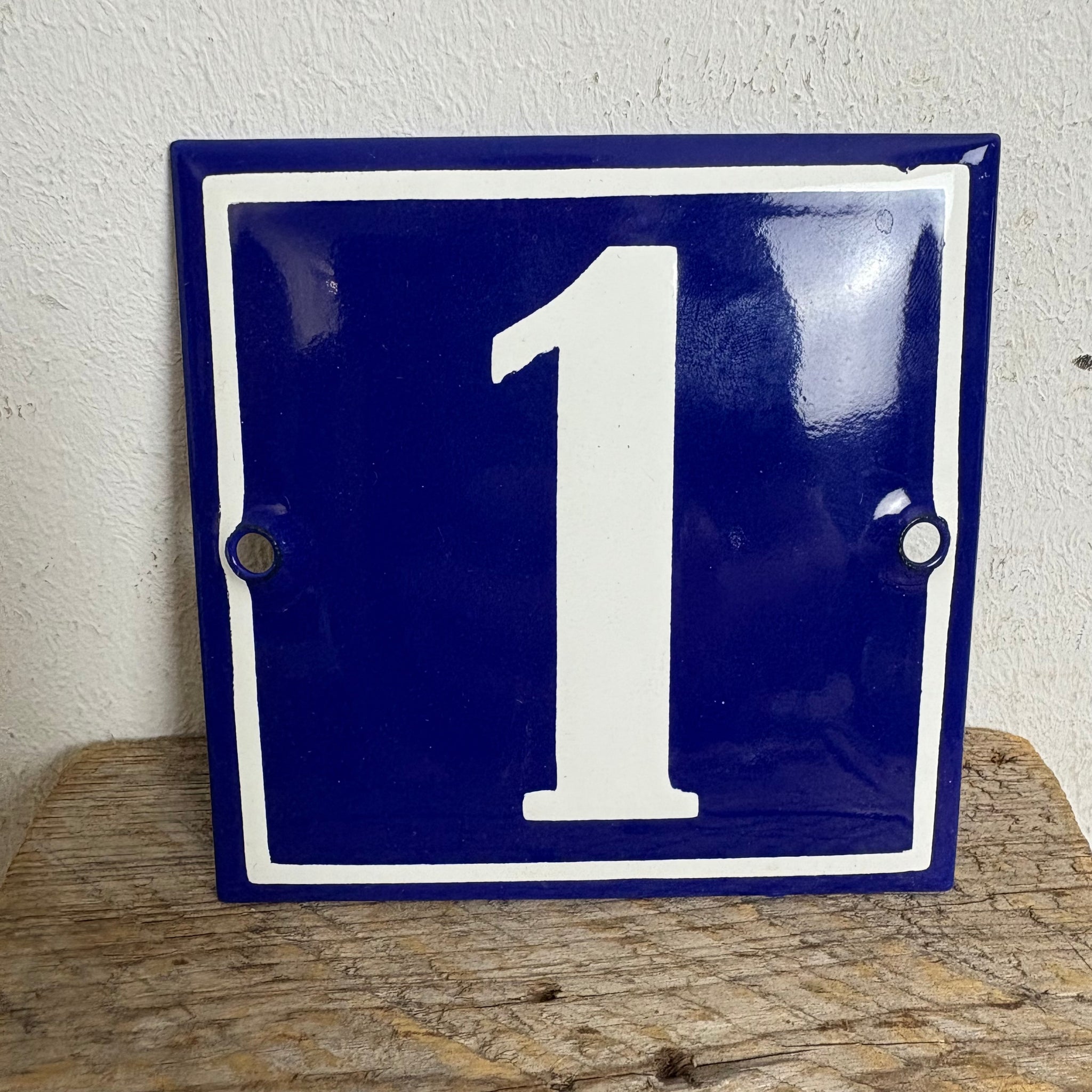 Vintage Emaille Hausnummer 1 blau weiß