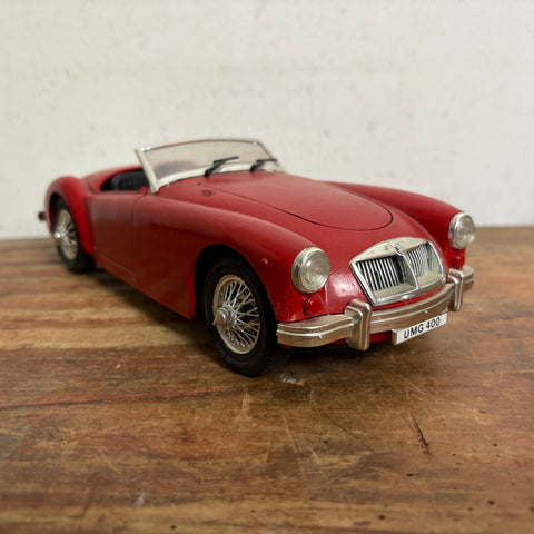 Modellauto MGA Twin Cam