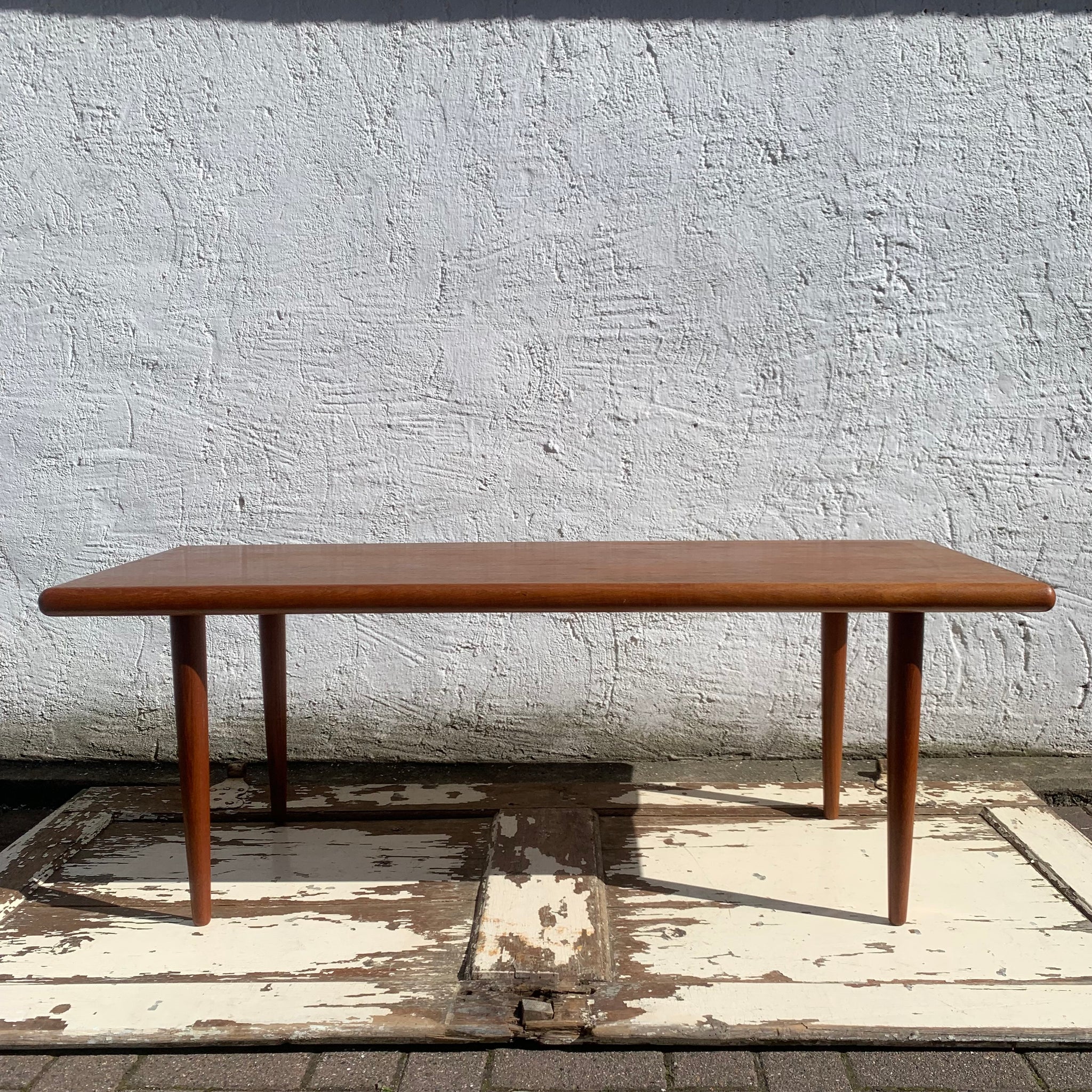 Vintage Dänischer Mid Century Teak Couchtisch von Johannes Andersen für Silkeborg