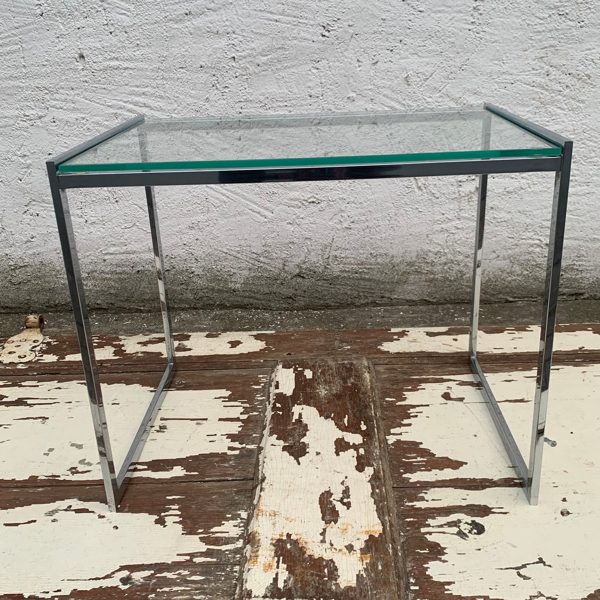 Vintage Beistelltisch Chrom und Glas – Trödelfuchs Vintage Shop