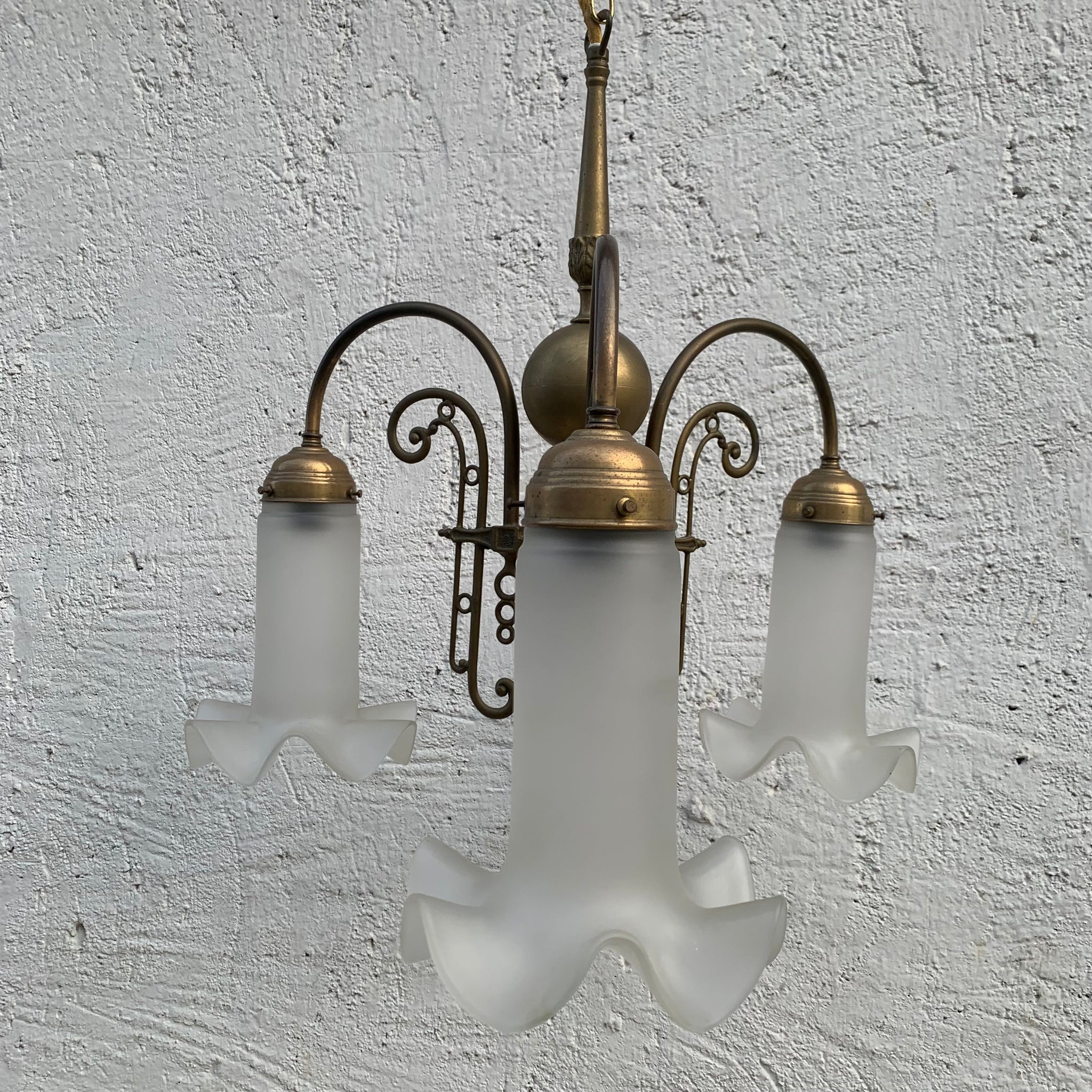 Dreiarmiger Jugendstil Kronleuchter