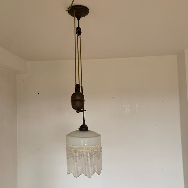 Jugendstil Zuglampe mit Glasschirm