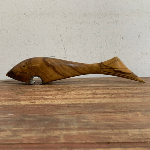 Vintage Flaschenöffner als Fisch aus Holz