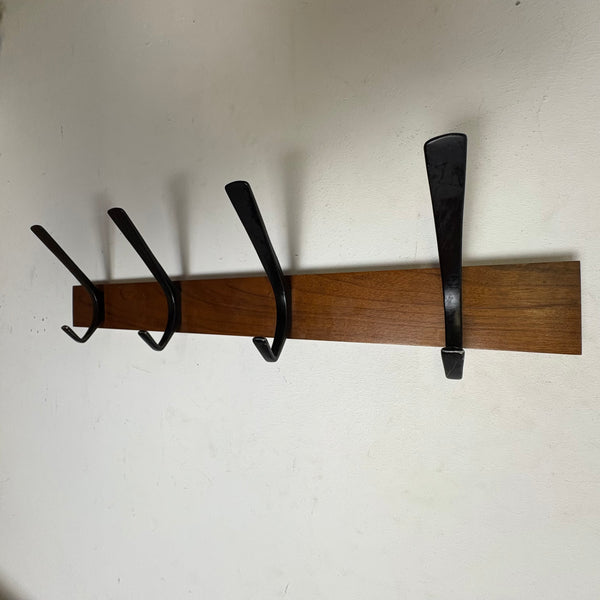 Skandinavische Mid Century Garderobe aus Teakholz