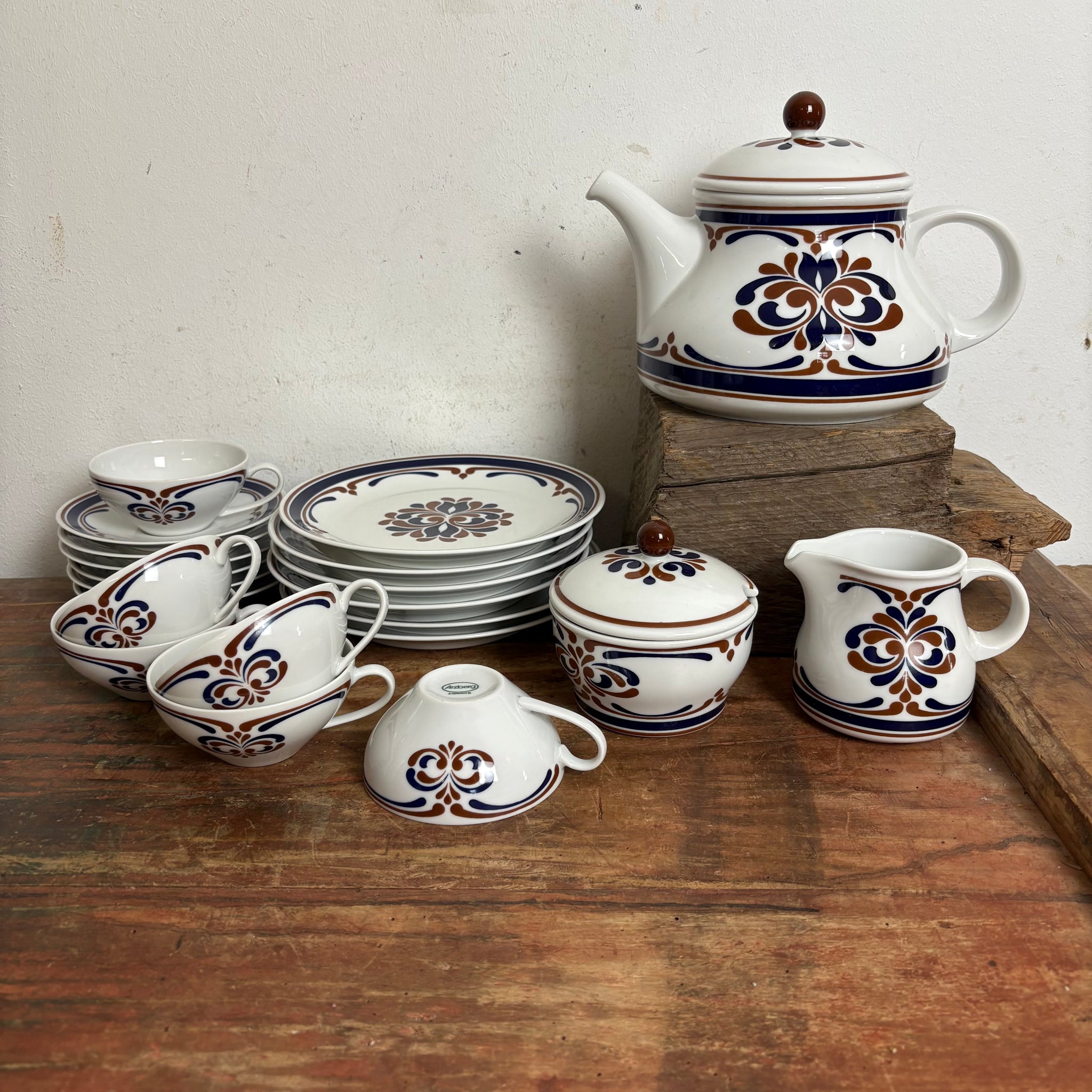 Vintage Folklore Kaffeeservice Donau Pressburg von Arzberg für 6 Personen