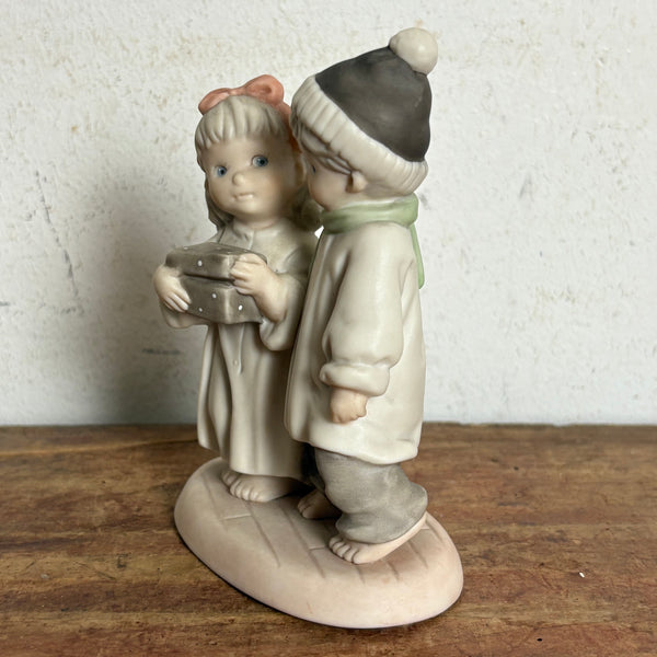 Vintage Figur Love Is The Greatest Gift Of All