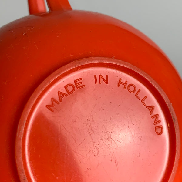 Vintage bunte Trinkbecher Tasssen