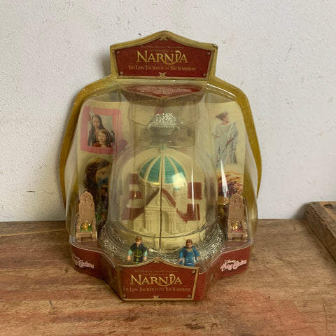 Playglobes Figur Narnia Disney Famosa Polly Pocket Playset OVP