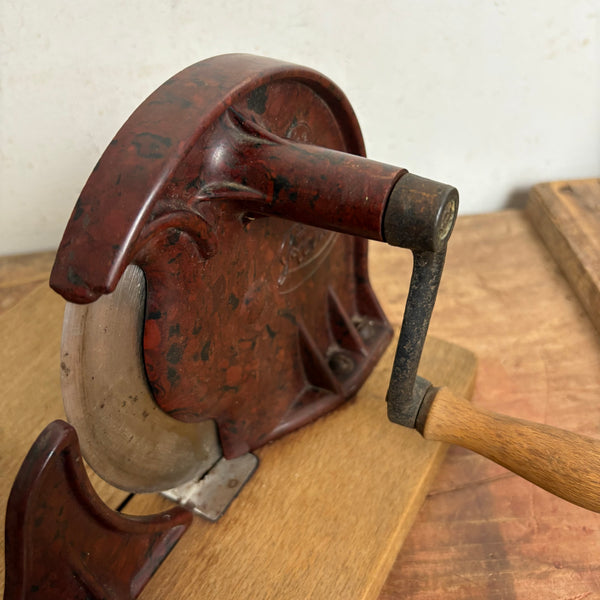 Antiker Brotschneidemaschine 333 aus Bakelit von Rotina